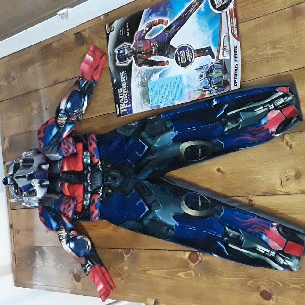 Trans Formers costume 4-6